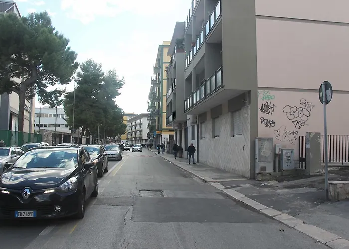 I Due Baroni - Fronte Campus 3*