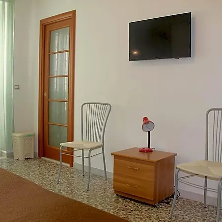 I Due Baroni - Fronte Campus B&B